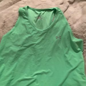 NWT Womens Under Armour Tank Top